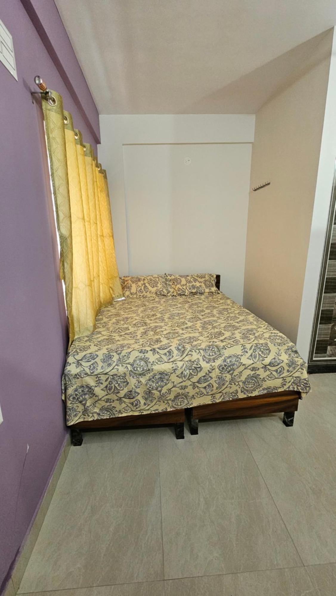 V2 Rooms Bangalore Buitenkant foto